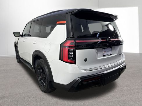 New 2025 Nissan Armada PRO-4X image 31