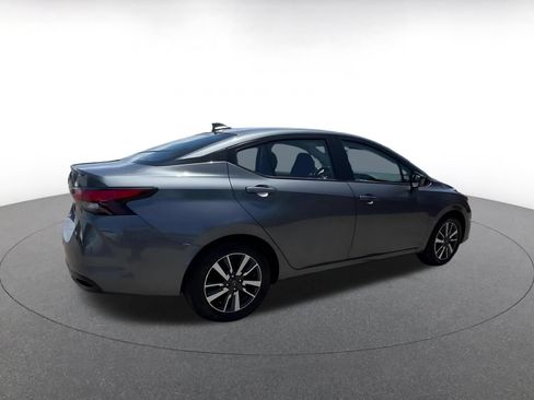 Used 2025 Nissan Versa SV FWD image 15