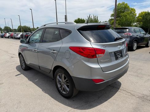 Used 2015 Hyundai Tucson SE AWD/4WD image 5