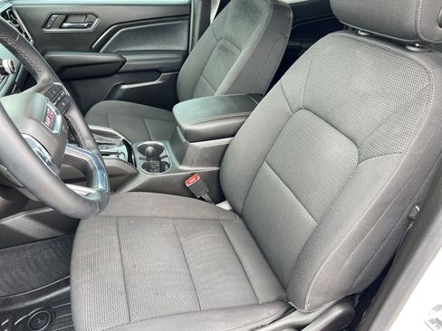 Certified 2024 GMC Canyon Elevation image 22