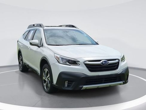 Used 2020 Subaru Outback Limited w/ Popular Package #2 AWD/4WD image 1