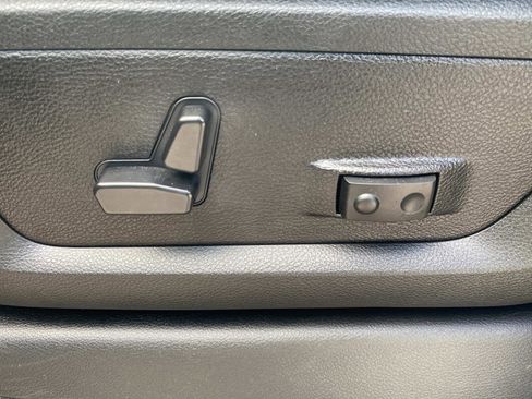 Certified 2024 RAM 2500 Big Horn w/ Bed Utility Group image 25