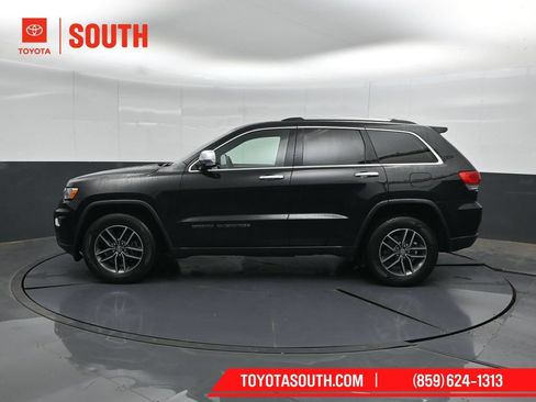 Used 2018 Jeep Grand Cherokee Limited AWD/4WD image 7