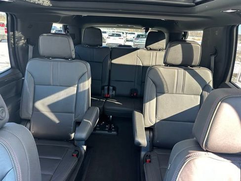 Used 2022 Chevrolet Tahoe RST w/ Luxury Package image 39