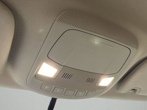 Used 2017 Lincoln MKX Select w/ Select Plus Package image 23