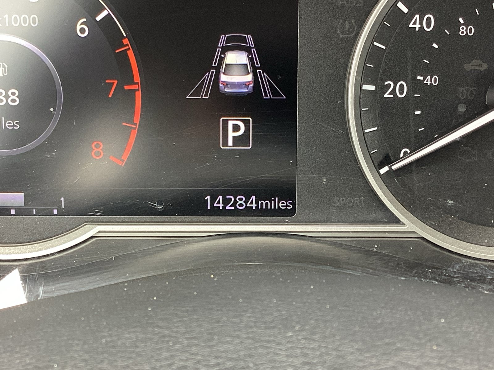 Used 2025 Nissan Versa SV FWD image 3