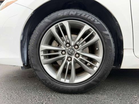Used 2016 Toyota Camry SE FWD image 26