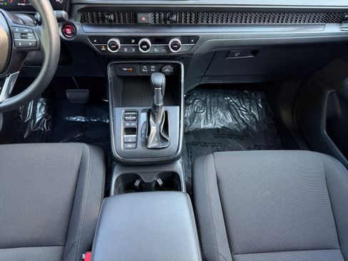 Used 2024 Honda CR-V EX image 16