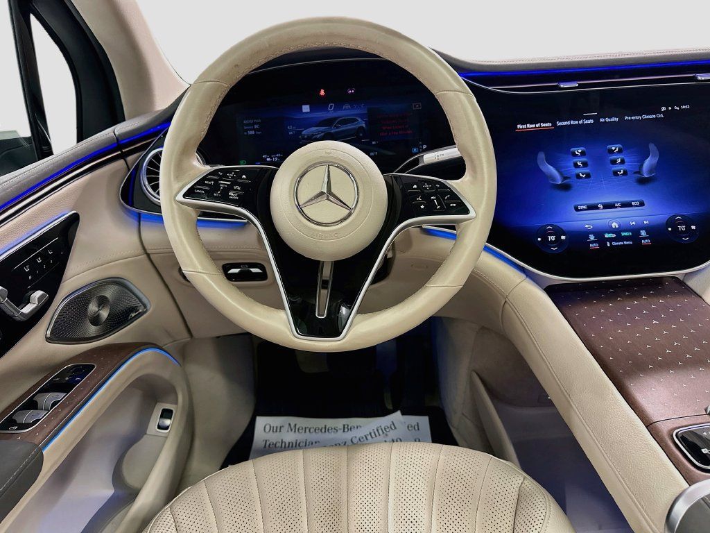 Certified 2023 Mercedes-Benz EQS 580 4MATIC SUV image 23