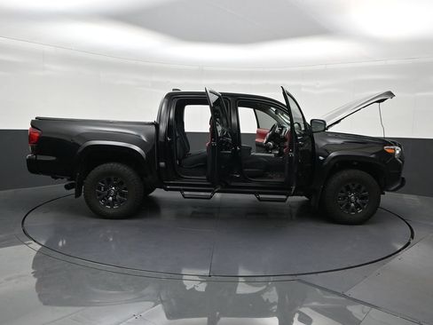 Used 2023 Toyota Tacoma SR5 w/ Technology Package RWD image 32