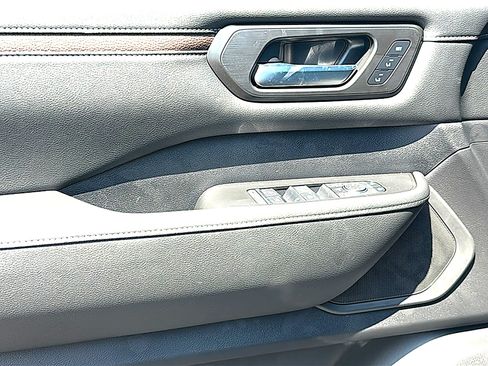 New 2026 Nissan Armada SL AWD/4WD image 13