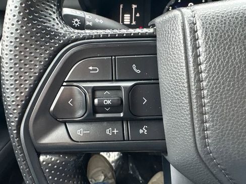 Certified 2025 Toyota Tacoma SR image 31