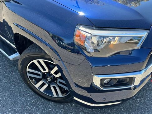 Used 2021 Toyota 4Runner Limited AWD/4WD image 2