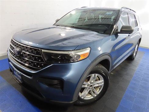 Used 2020 Ford Explorer XLT RWD image 4