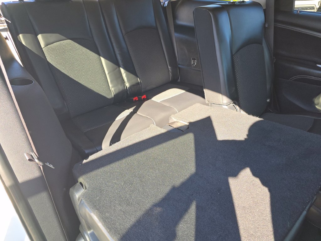 Used 2020 Dodge Journey Crossroad FWD image 20