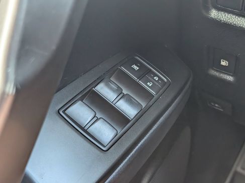 Used 2022 Lexus GX 460 Premium w/ Premium Package AWD/4WD image 13