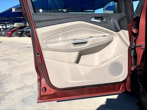 Used 2018 Ford Escape SEL image 21