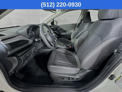 Used 2025 Subaru Crosstrek 2.0i Premium image 25