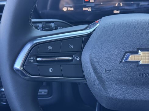 New 2026 Chevrolet Suburban Premier w/ Sun And Tow Package image 31