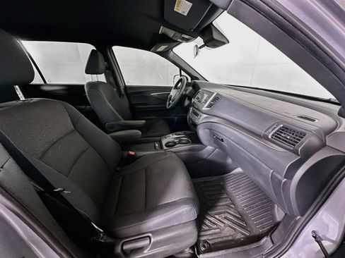 Used 2019 Honda Passport Sport image 28
