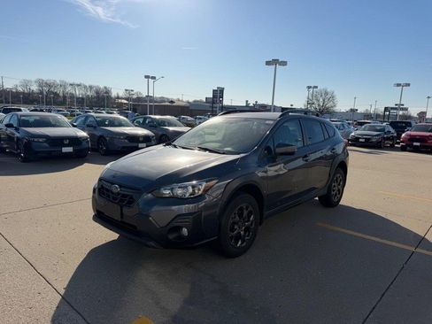 Used 2022 Subaru Crosstrek 2.5i Sport w/ Moonroof Package image 6