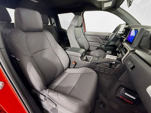 New 2025 Toyota Tacoma SR5 AWD/4WD image 29
