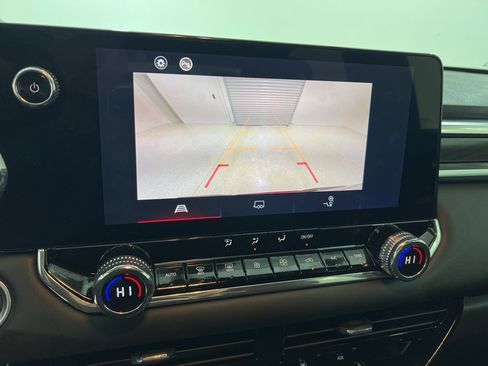 Used 2024 GMC Canyon Elevation w/ Convenience Package image 14