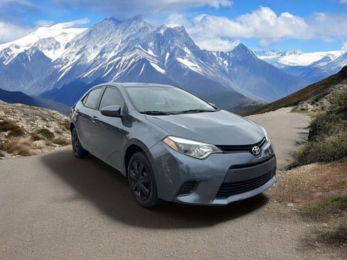 Used 2014 Toyota Corolla LE FWD image 7