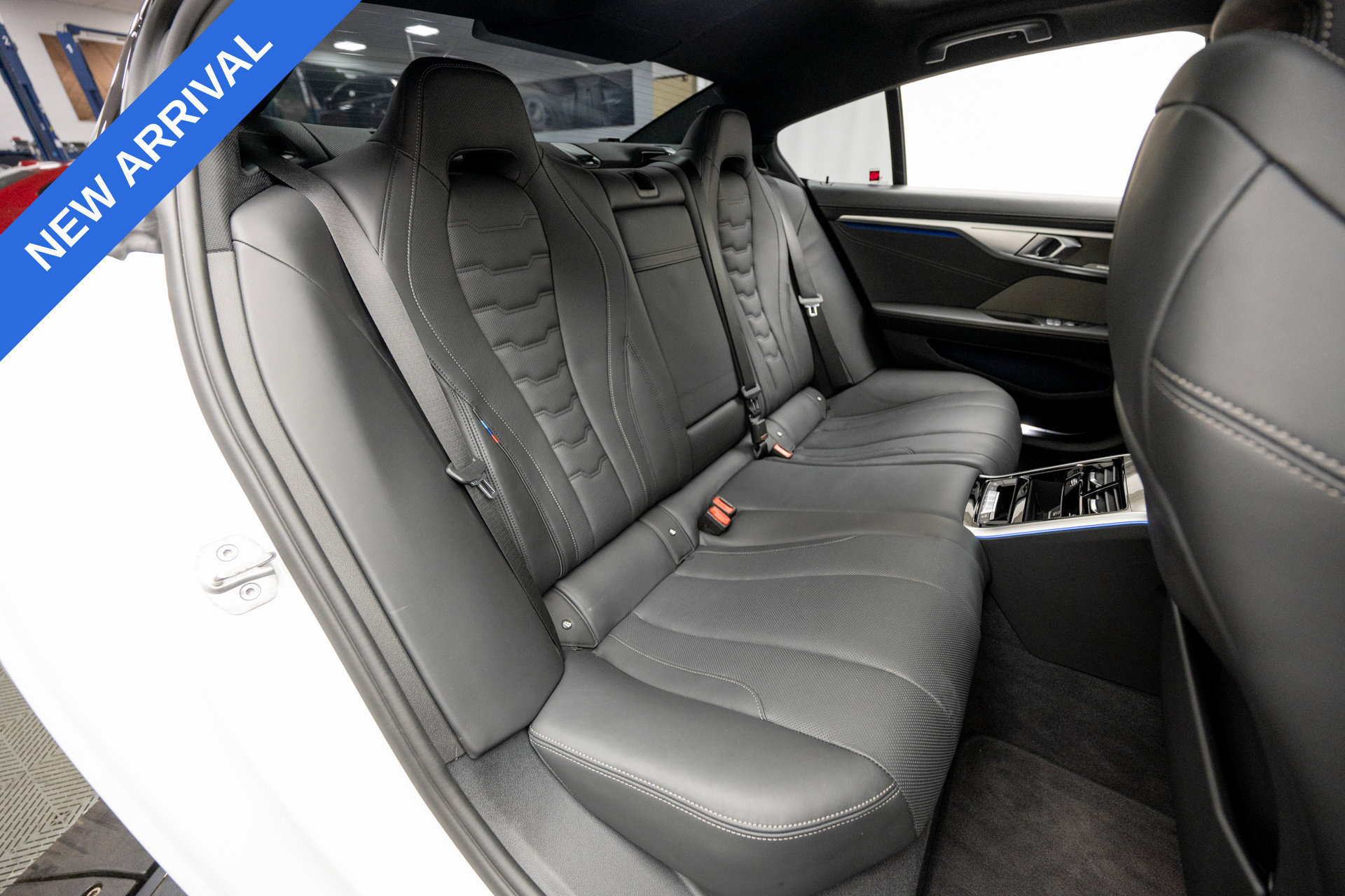 Used 2025 BMW 840i xDrive AWD/4WD image 19