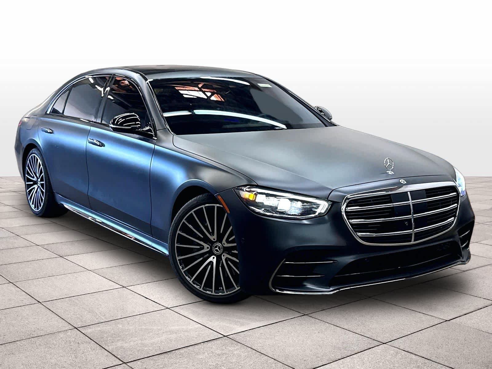 Used 2023 Mercedes-Benz S 500 4MATIC image 2