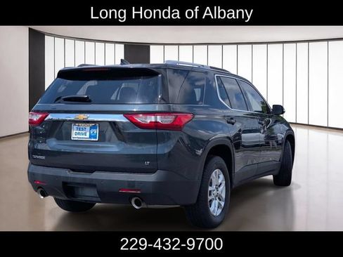 Used 2018 Chevrolet Traverse LT FWD image 6