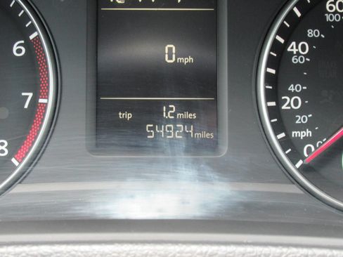 Used 2015 Volkswagen Passat 1.8T Wolfsburg Edition FWD image 26