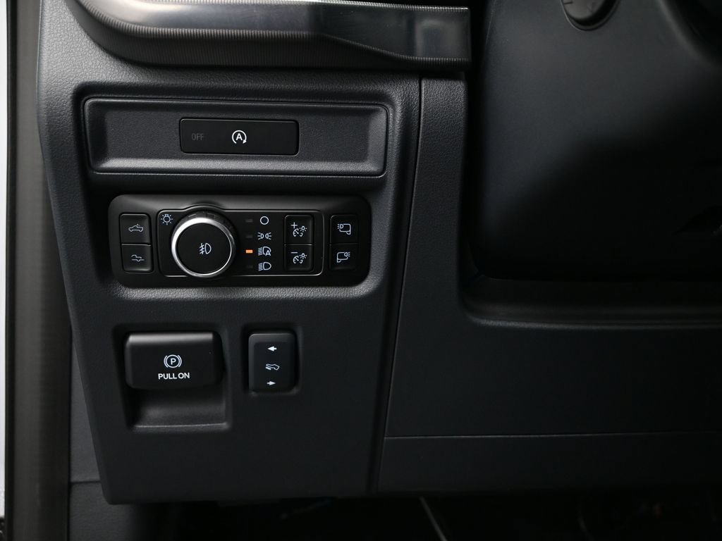 Used 2025 Ford F150 Raptor AWD/4WD image 10