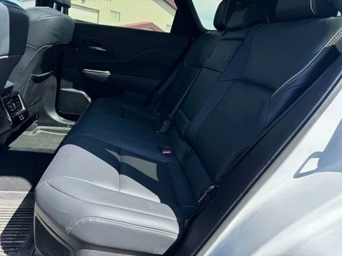 Used 2025 Toyota Crown Signia image 7