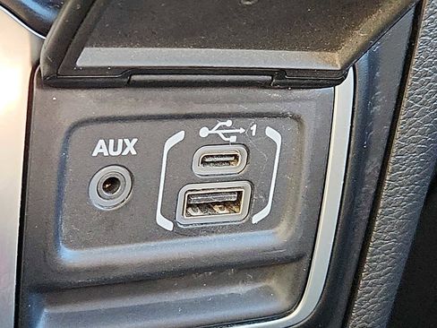 Used 2023 Jeep Wrangler Unlimited w/ Cold Weather Group AWD/4WD image 23