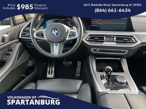 Used 2022 BMW X5 M50i image 13
