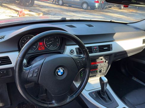 Used 2006 BMW 325xi Sedan image 9