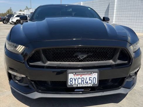 Used 2017 Ford Mustang GT Premium RWD image 26