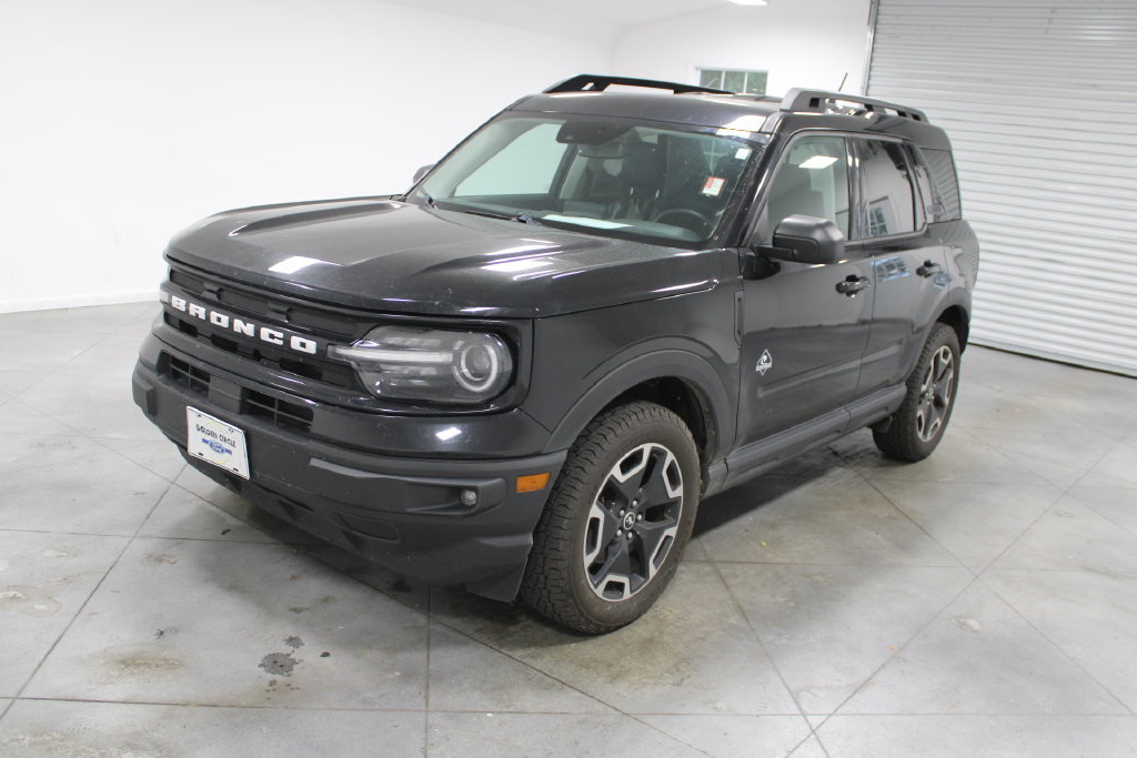 Used 2023 Ford Bronco Sport Outer Banks w/ Tech Package AWD/4WD image 4
