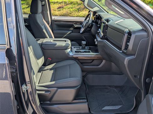 Used 2022 GMC Sierra 1500 Elevation AWD/4WD image 10