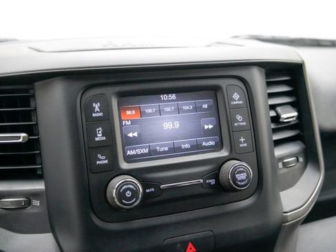 Used 2020 RAM 3500 Tradesman w/ Chrome Appearance Group AWD/4WD image 27