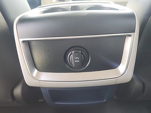 New 2026 Kia Carnival EX FWD image 25
