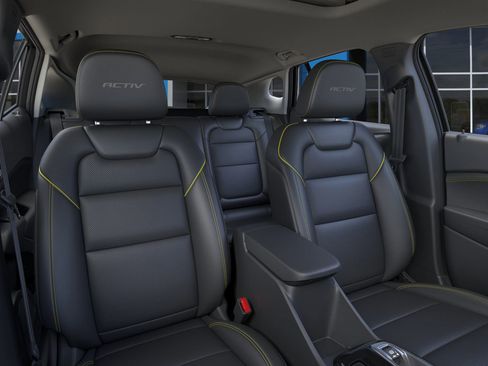 New 2026 Chevrolet Trax ACTIV w/ Sunroof Package image 40