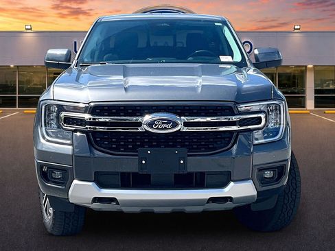 Used 2026 Ford Ranger Lariat w/ FX4 Off-Road Package AWD/4WD image 3