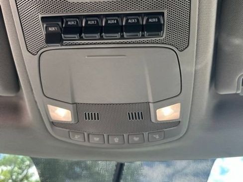 Used 2017 Ford F250 Lariat AWD/4WD image 39