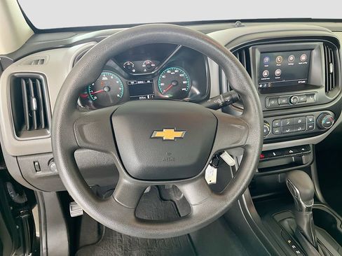 Used 2022 Chevrolet Colorado W/T RWD image 11
