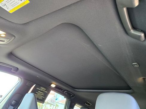 Certified 2025 INFINITI QX60 Luxe w/ Black Edition image 12