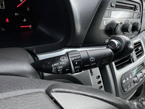 Used 2010 Honda Odyssey EX-L image 25