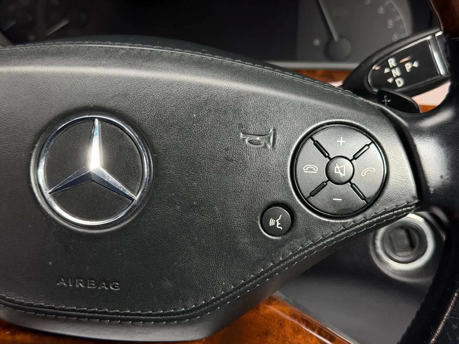 Used 2010 Mercedes-Benz S 550 4MATIC image 31