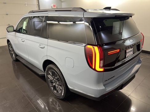 New 2026 Ford Expedition Platinum w/ Stealth Appearance Package image 4